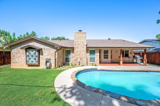 Building Photo - 3008 Bluebonnet Ln