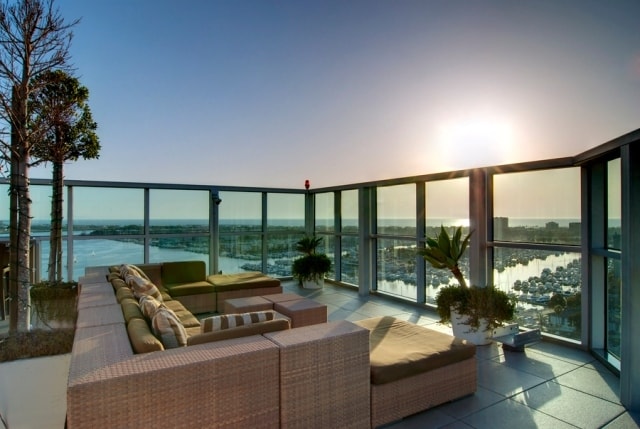 Building Photo - 13700 Marina Pointe Dr