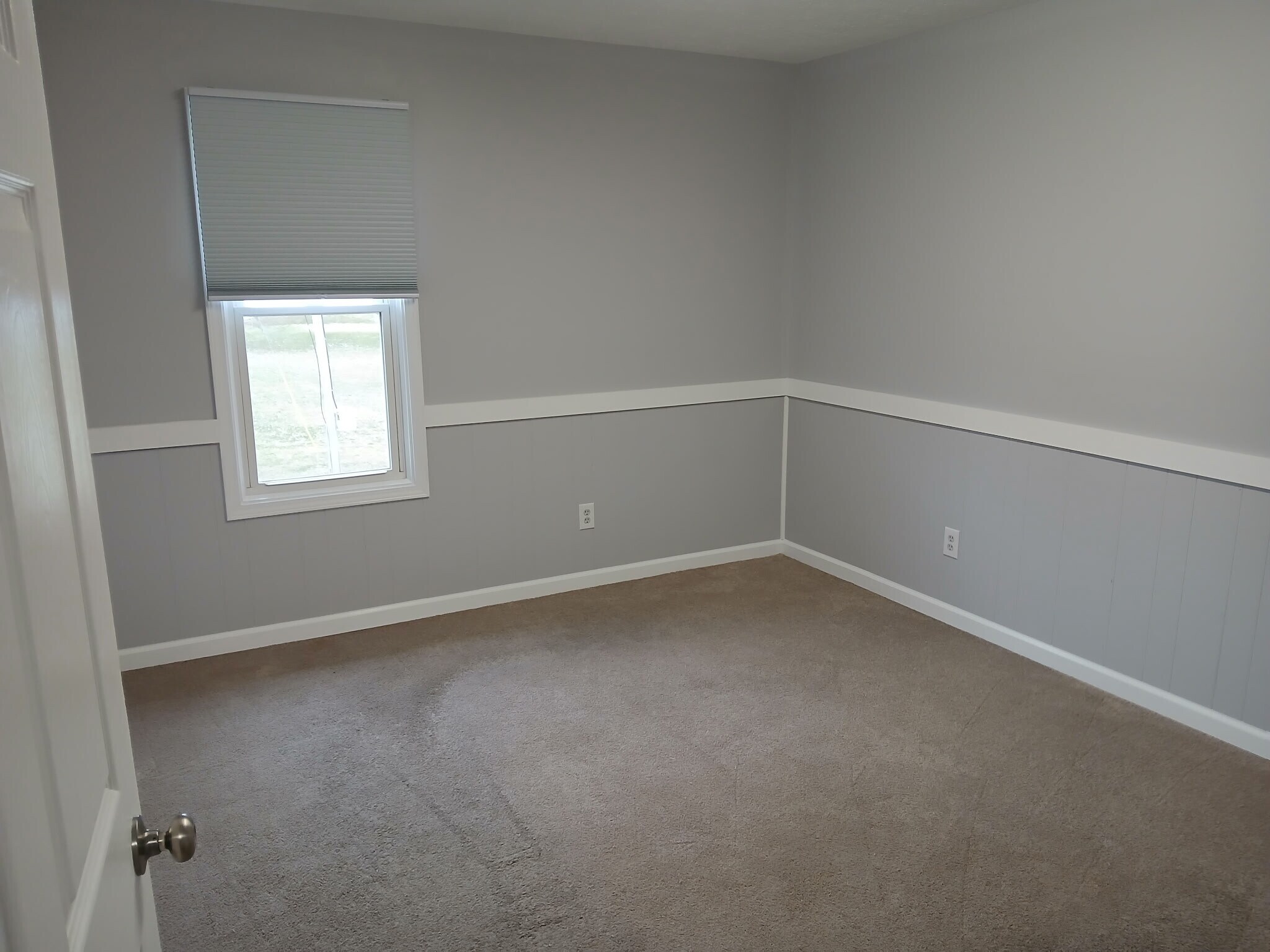 Building Photo - 916 Millis Ave