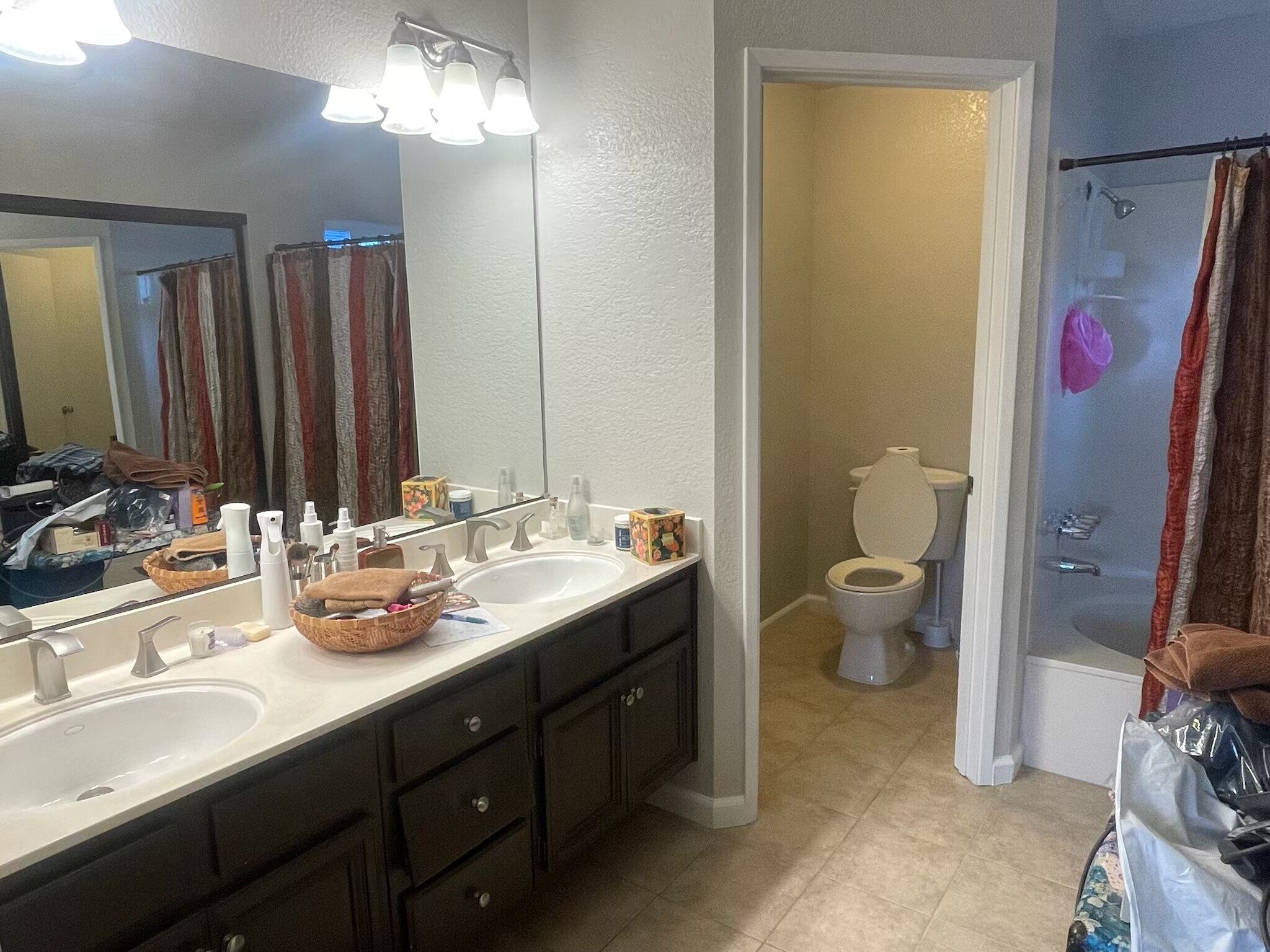 Building Photo - 127 Shepardson Ln