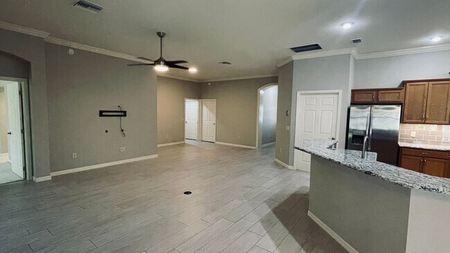 Building Photo - Lovely 3/2 Home in The Villages an active ...