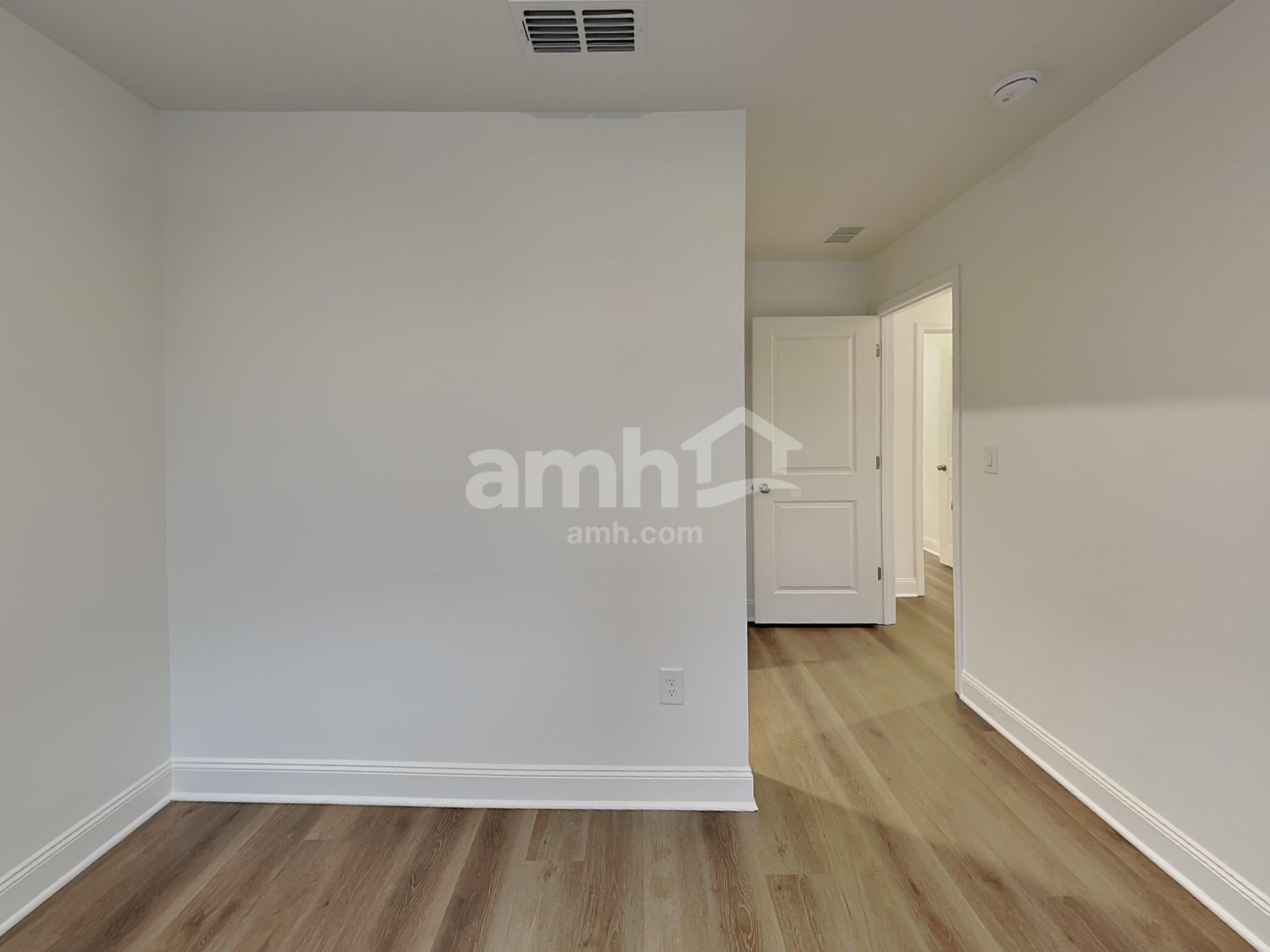 Building Photo - 1578 Aquamarine Dr