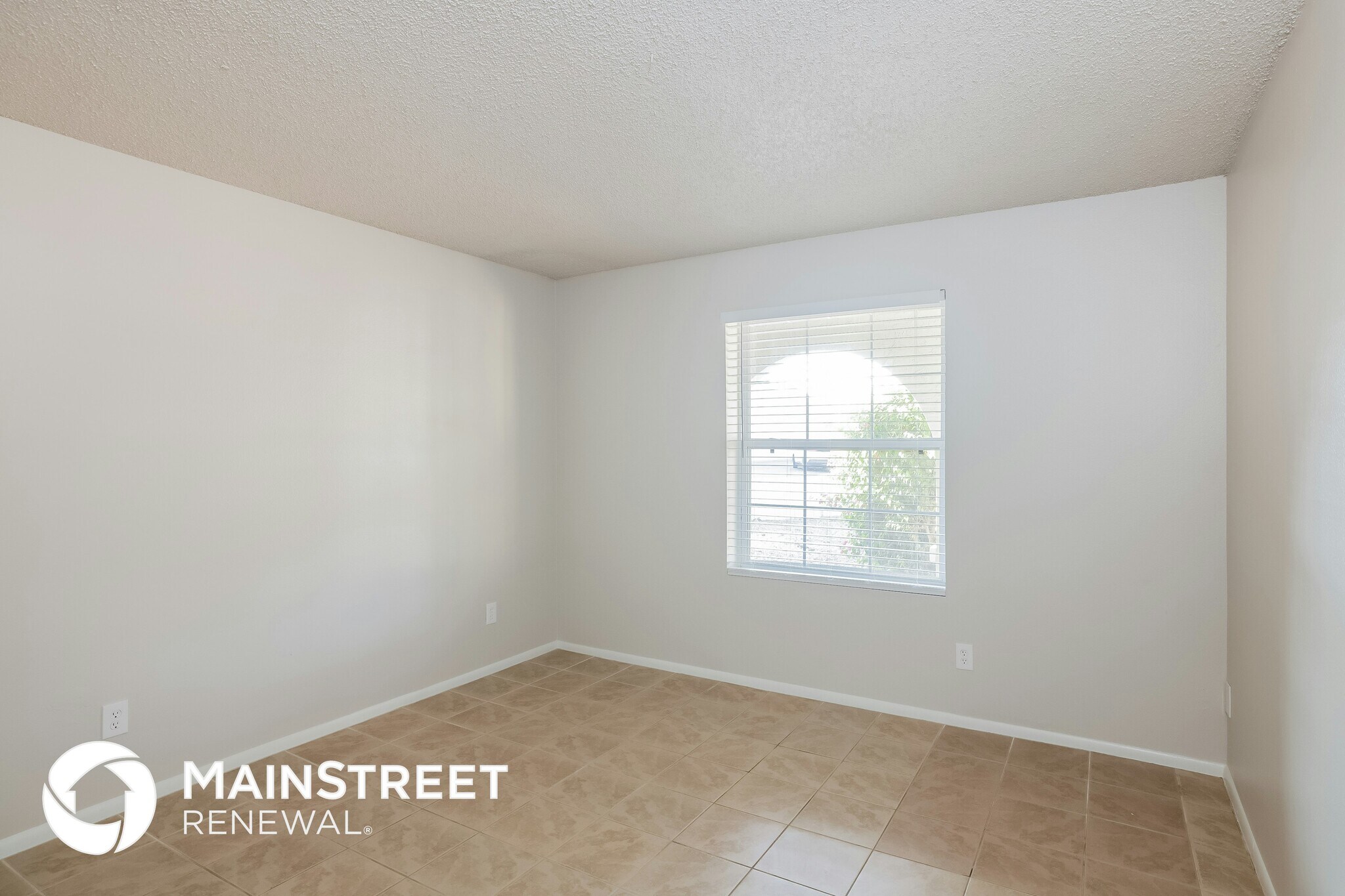 Building Photo - 2708 W Acoma Dr