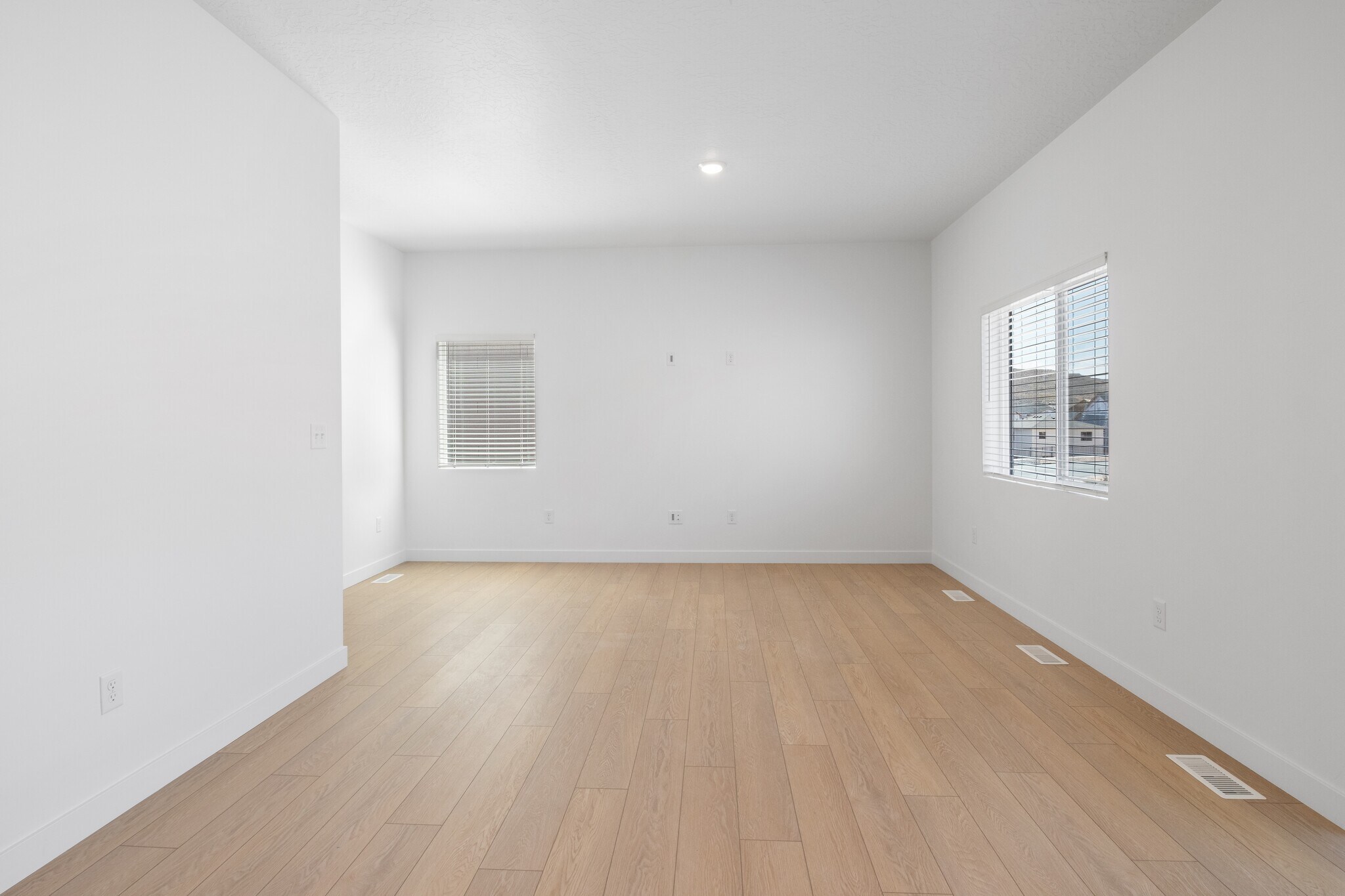 Building Photo - 1943 N Fireball Ln