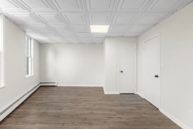 Building Photo - 1534 PATERSON PLANK Rd