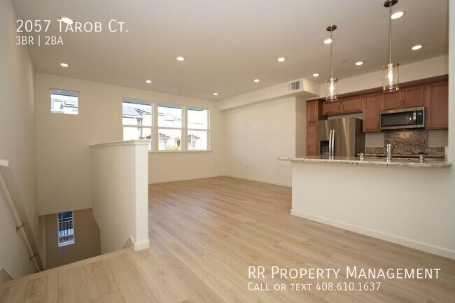 Building Photo - 2057 Tarob Ct