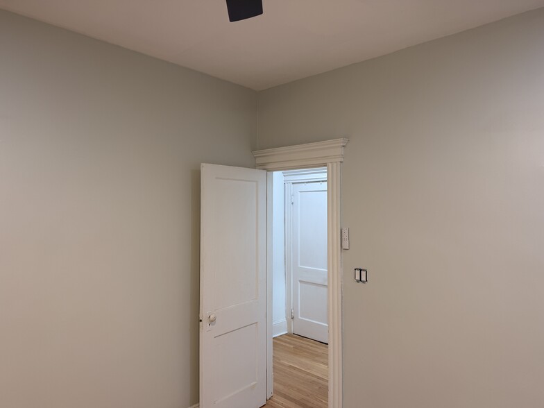Building Photo - 1768 Beacon St