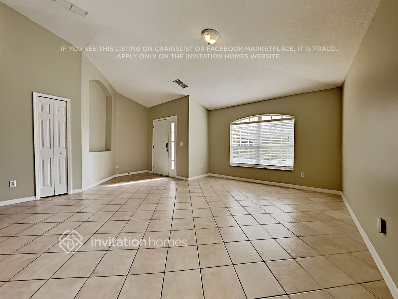 Building Photo - 8028 Birman St