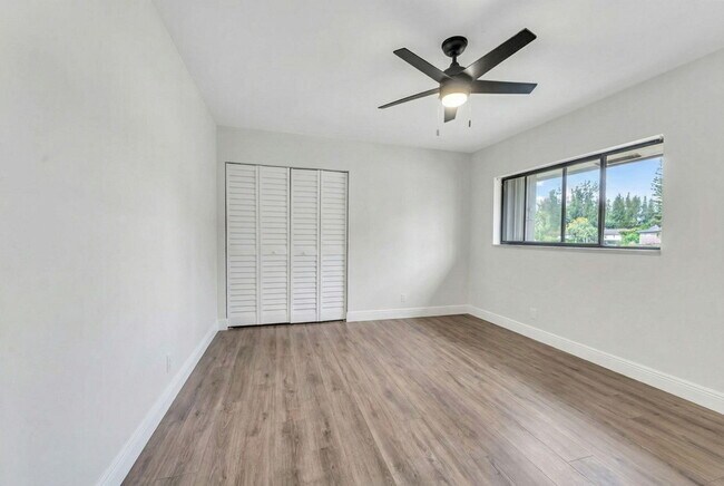 Building Photo - 20824 Boca Ridge Dr N