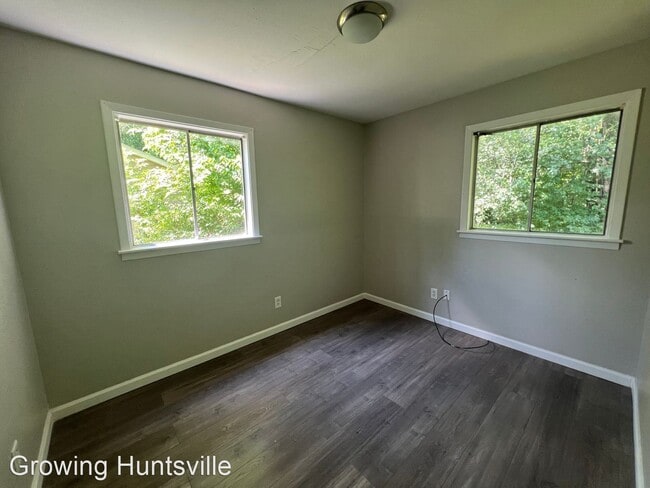 Building Photo - 3 br, 2 bath House - 2261 Norwood Dr