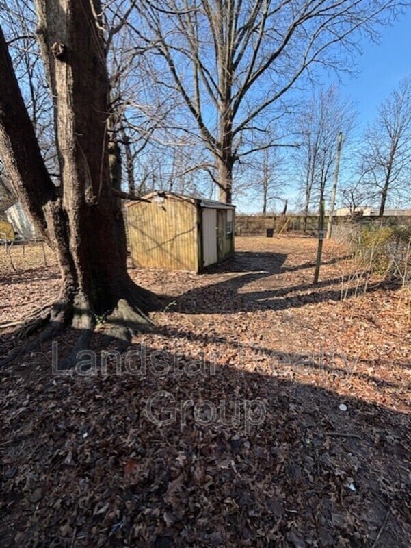 Building Photo - 3762 Parthenia Ave