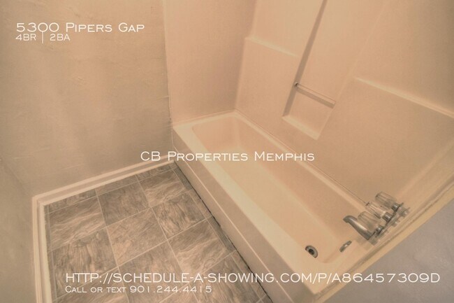 Building Photo - 5300 Pipers Gap Dr