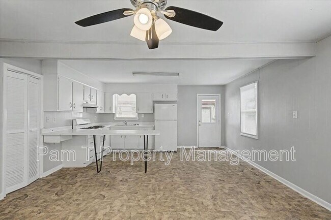 Building Photo - 2619 Livingston Ave