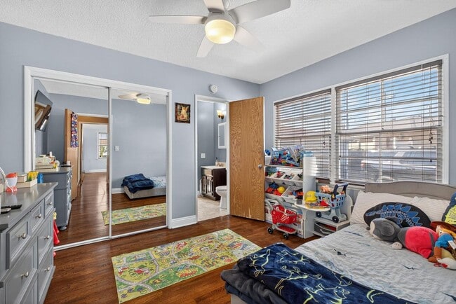 Building Photo - 3 Bed, 2 Bath home in quiet neighborhood