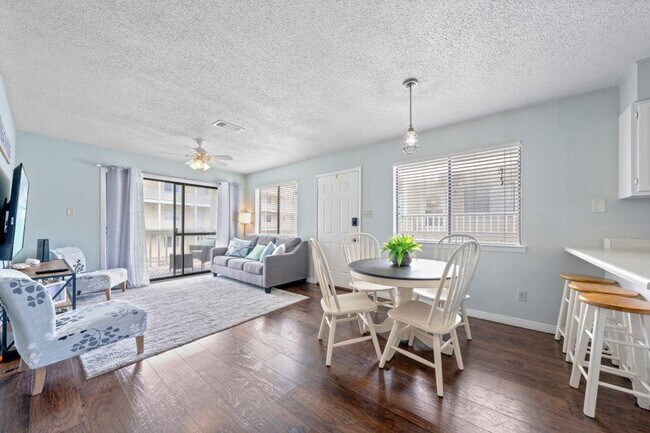 Building Photo - 25925 Canal Rd