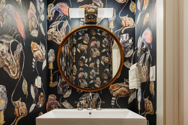 Building Photo - 1201 Jackson St