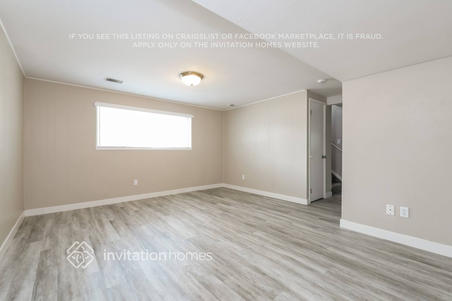 Building Photo - 11768 Delaware Ct