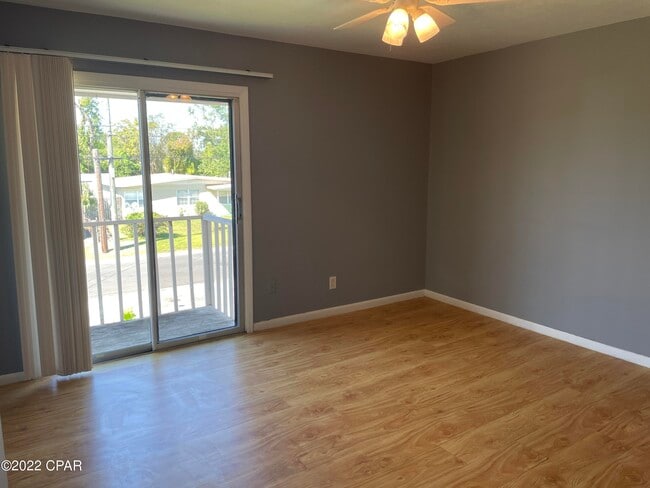 Building Photo - 1510 Clay Ave