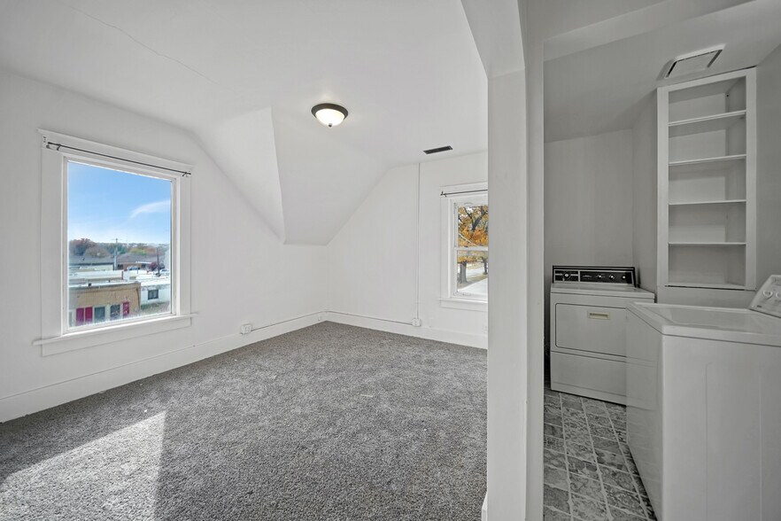 Building Photo - 1603 N Cotner Blvd