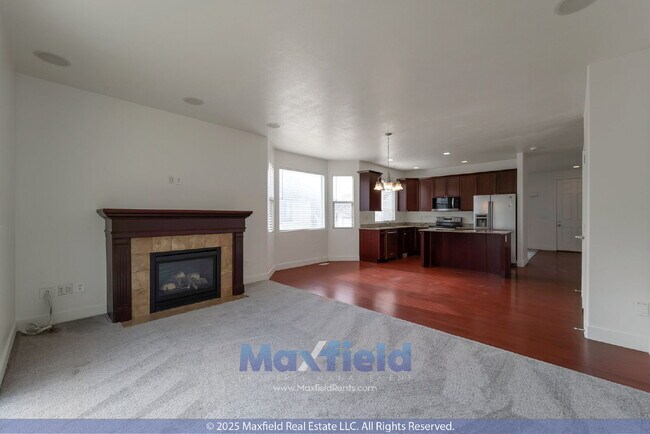 Building Photo - SHORT TERM LEASE AVAIL - 6BD 4BTH 2GAR - Home in Lehi - 6 Month Lease available