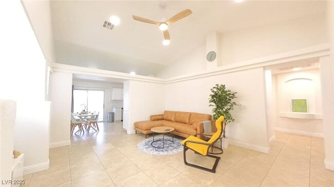 Building Photo - 7624 Glorietta Bay Ct