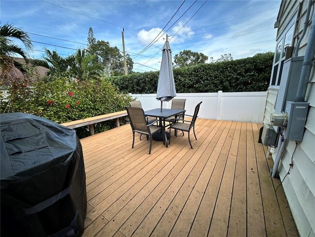 Building Photo - 701 29th Ave N