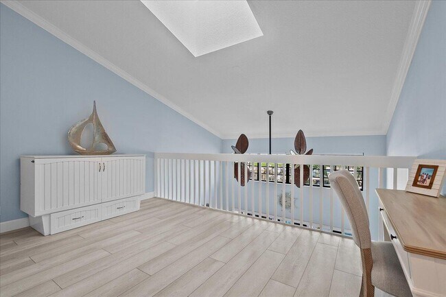 Building Photo - 2359 Treasure Isle Dr