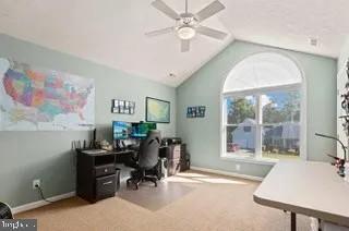 Building Photo - 22388 Deerpath Ct