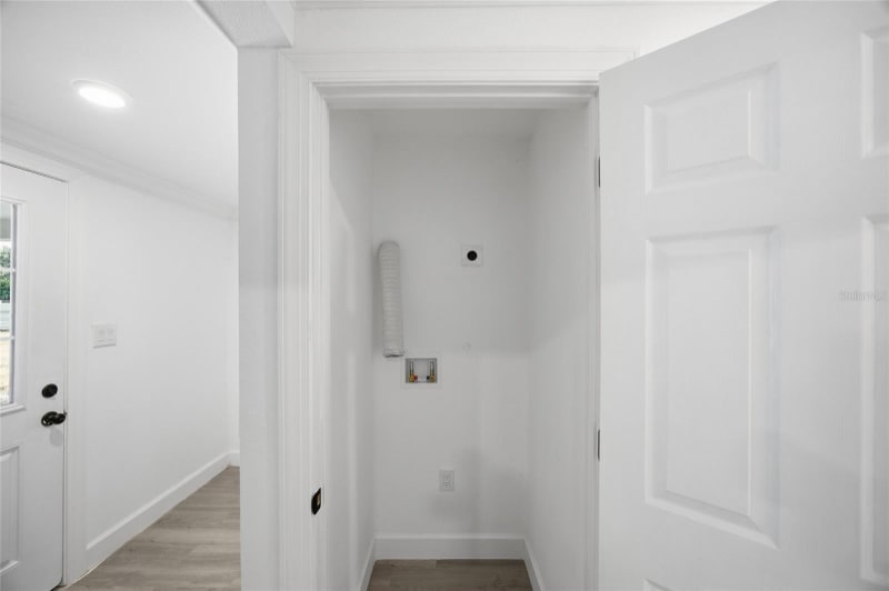 Building Photo - 1908 Macomber Ave