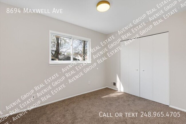 Building Photo - 8694 Maxwell Ave