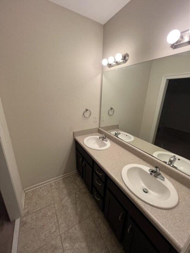 Building Photo - Cozy 3BR/2BA Home in Copper Oaks – Move-In Ready!