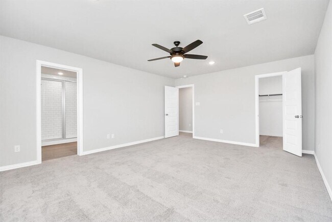 Building Photo - 4607 Dana Cove Dr