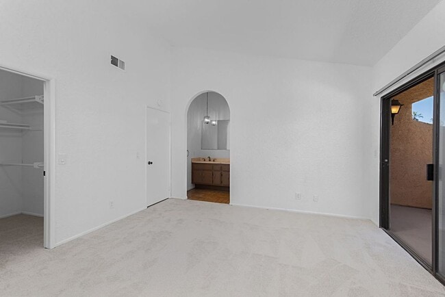 Building Photo - 697 E California Blvd