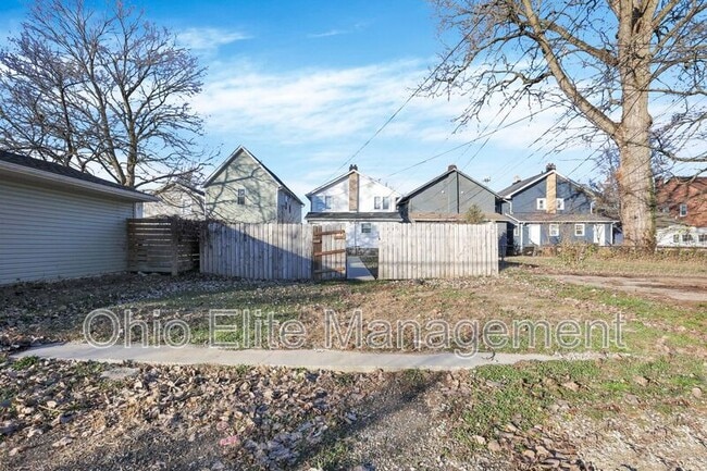 Building Photo - 1398 S Ohio Ave