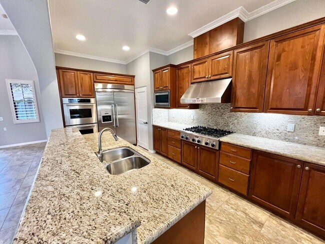 Building Photo - 80689 Via Glorieta