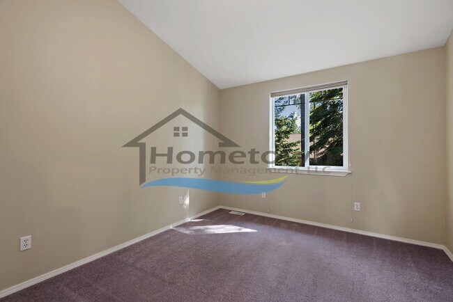 Building Photo - Beautiful Craftsman Home with Amazing Back...