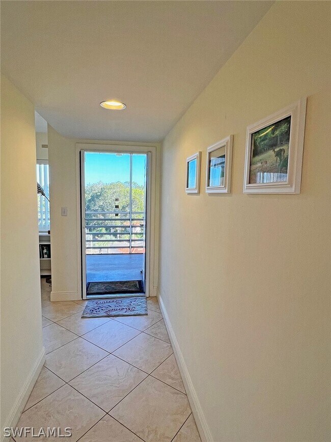 Building Photo - 15191 Cedarwood Ln