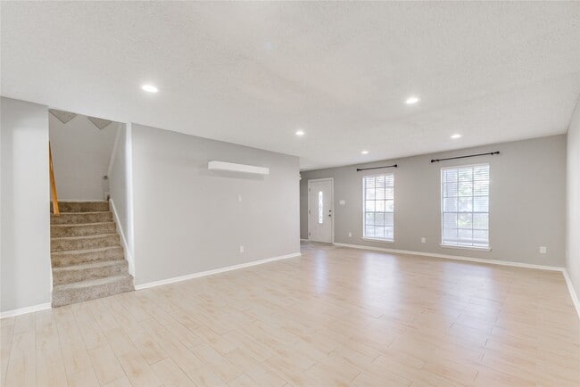 Building Photo - 14228 Misty Meadow Ln