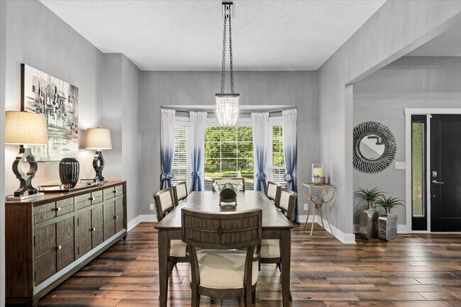 Building Photo - 9004 W 148th St