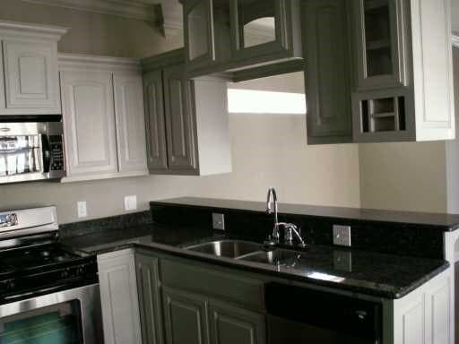 Building Photo - 570 N Tennyson Ln