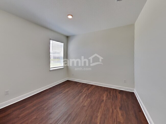 Building Photo - 27501 St Andrews Ave