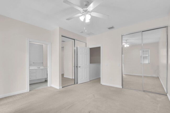 Building Photo - 3183 E Community Dr
