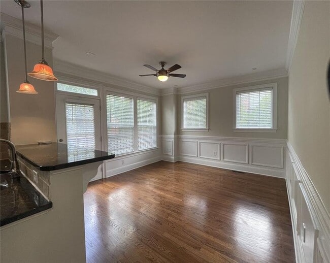 Building Photo - 1292 Ashford Creek Way NE