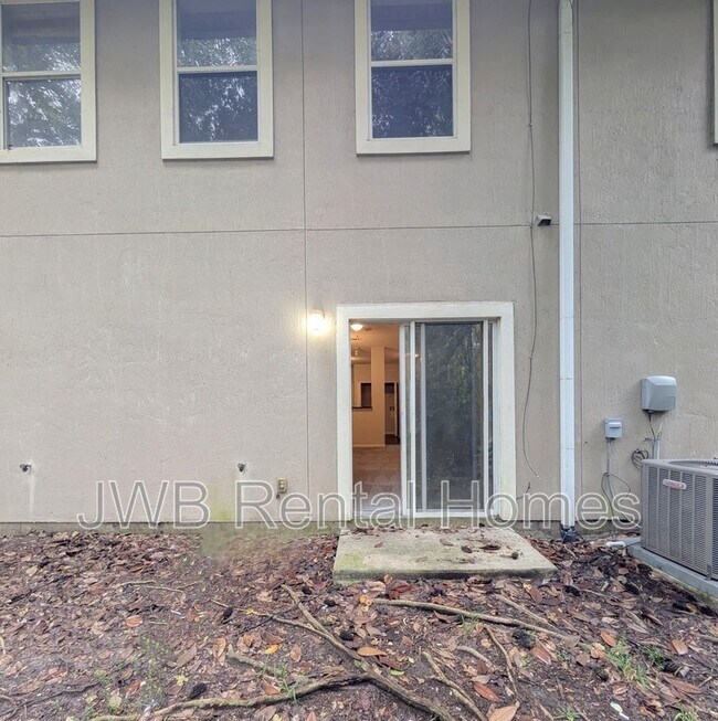 Building Photo - 7899 Melvin Rd