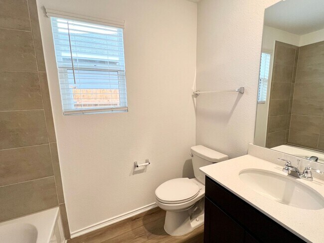 Building Photo - Jarrell Home For Lease