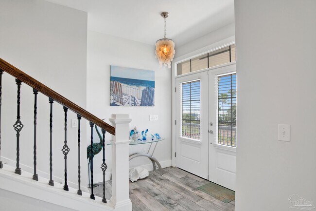 Building Photo - 16262 Tarpon Dr