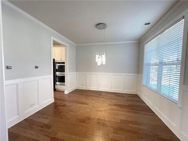 Building Photo - 4020 Adder Cir