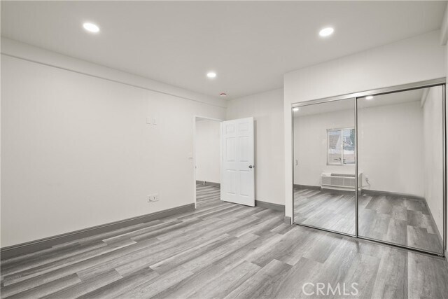 Building Photo - 14335 Hamlin St