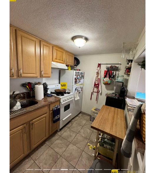 Building Photo - 465 Commonwealth Ave