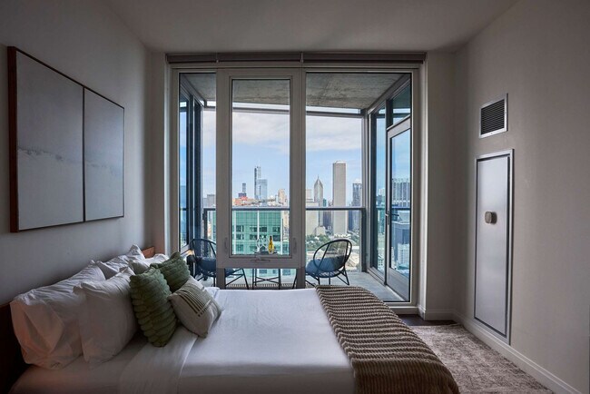 Building Photo - 1006 S Michigan Ave